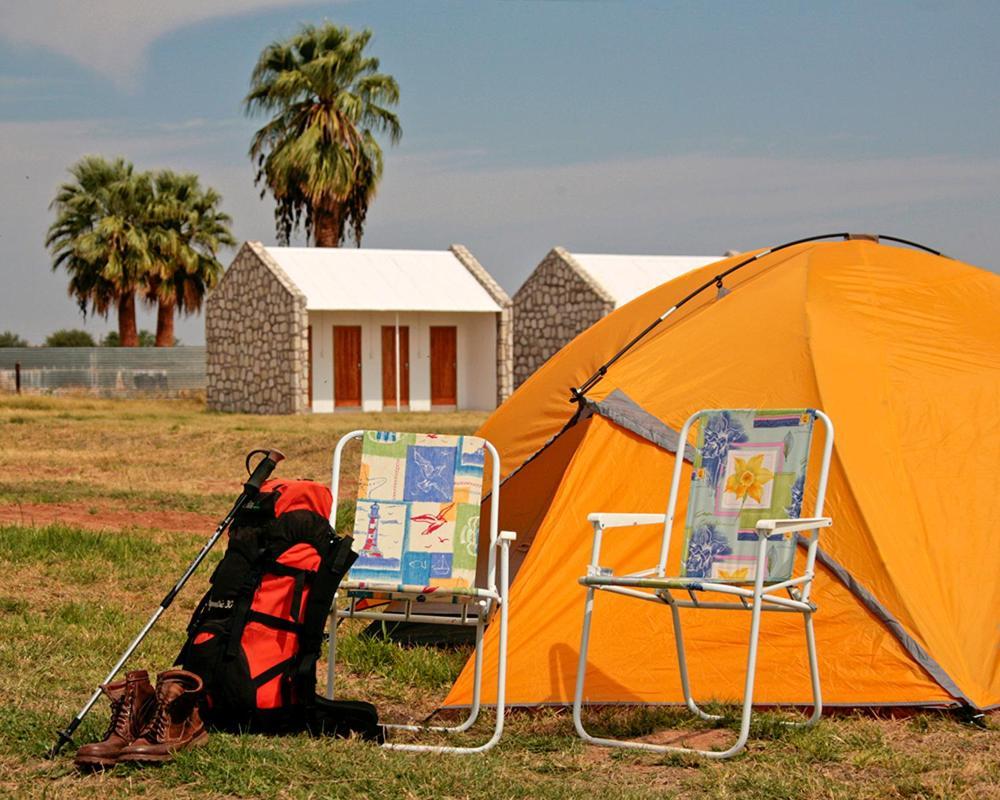 Kalahari Farmhouse Campsite Stampriet ภายนอก รูปภาพ